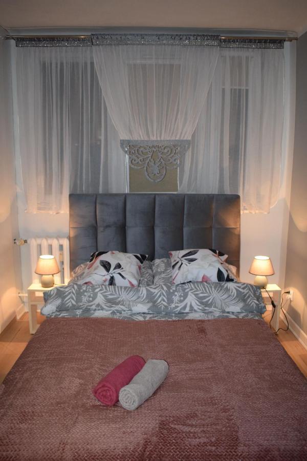 Apartament M-3 Centrum Çestohova Dış mekan fotoğraf