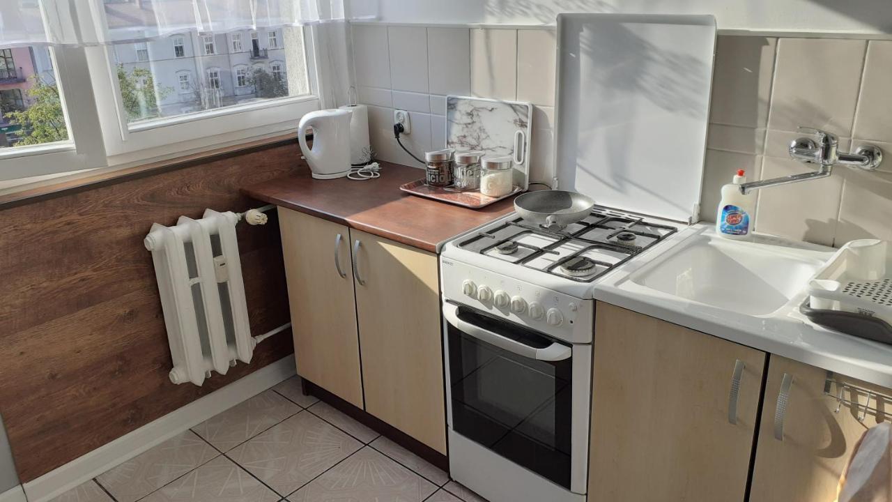 Apartament M-3 Centrum Çestohova Dış mekan fotoğraf