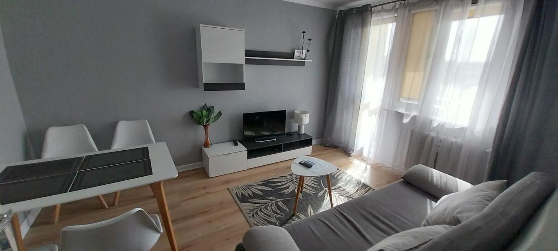 Apartament M-3 Centrum Çestohova Dış mekan fotoğraf